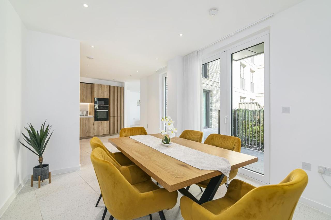 לונדון Luxury Spacious Flat With Communal Gardens And Parking מראה חיצוני תמונה